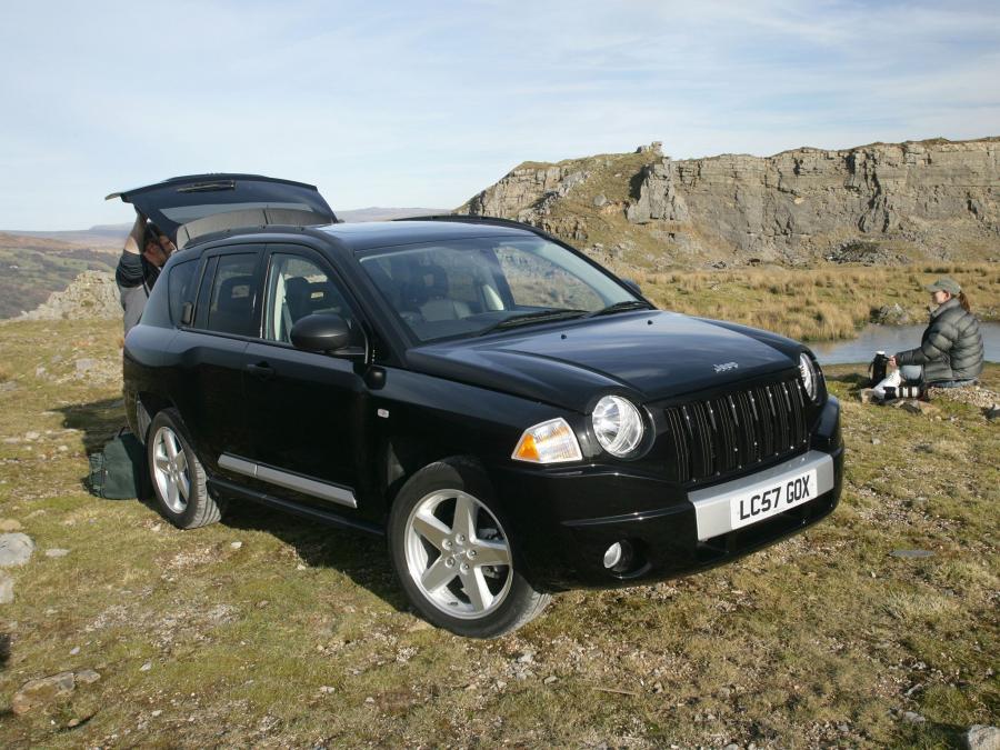  Jeep Compass 2007 года  (UK) (фото 10 из 20)